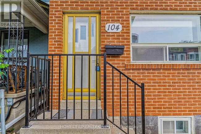 Photo du bâtiment - 104 Benson Ave