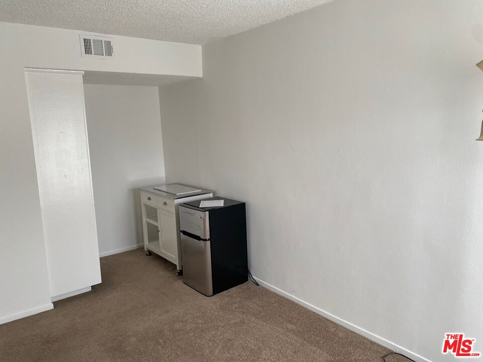 4244 Duquesne Ave, Culver City, CA 90232 Room for Rent in Culver City