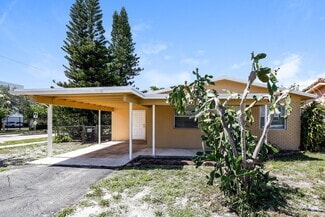 Building Photo - 1201 NE 39th St
