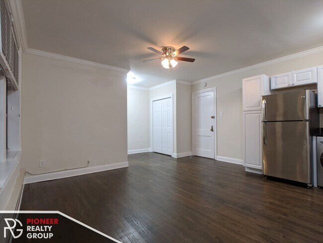 Foto del edificio - 3340 N Marshfield Ave