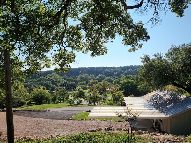 Building Photo - FOR LEASE!! AMAZING VIEWS