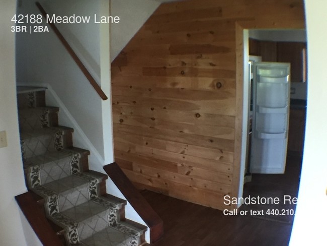 Foto del edificio - 42188 Meadow Ln