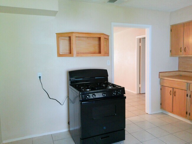 Foto del edificio - 4225 Warwick Dr