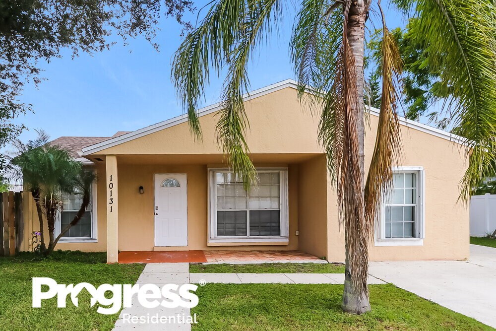 10131 Pinafore Ln, Royal Palm Beach, FL 33411 House Rental in Royal