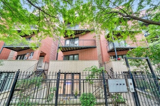 Building Photo - 25 E 26th St