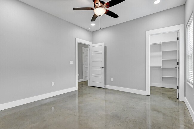 Foto del edificio - 1323 S 5th Ave