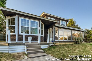 Building Photo - 451 Angel Dr