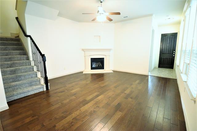 Building Photo - 2467 Embleton Dr