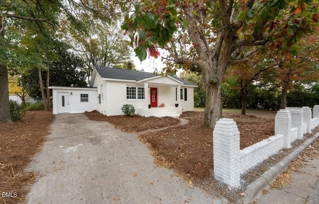 Building Photo - 1001 S Layton Ave