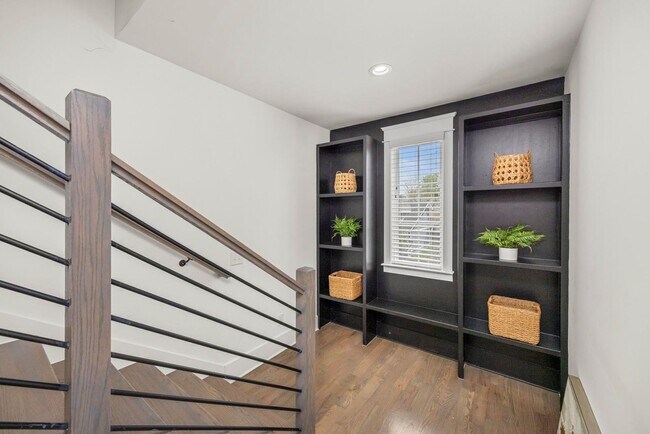 Foto del edificio - Luxury Living Just Minutes from Downtown Nashville