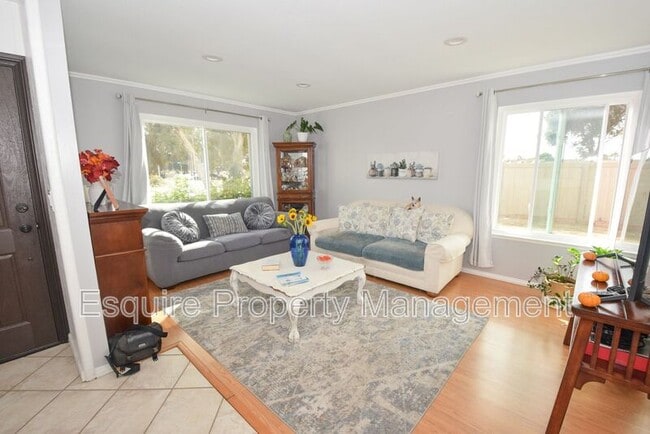 Building Photo - 6801 Dove St