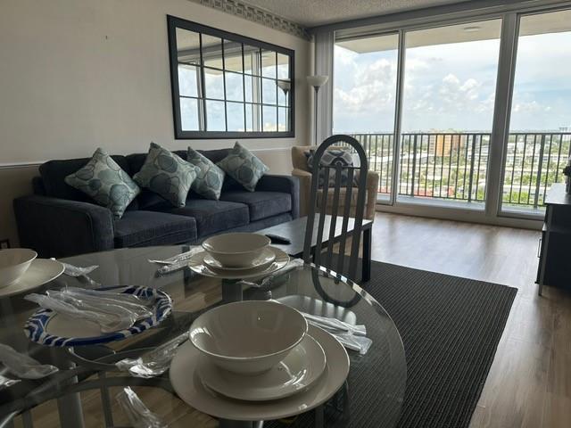Foto del edificio - 531 N Ocean Blvd
