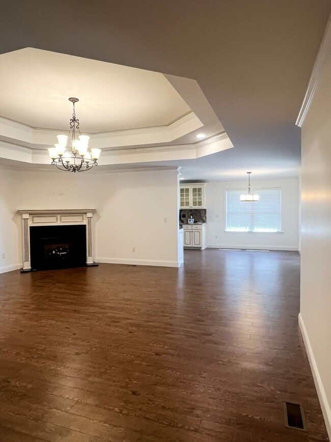 Building Photo - Single Family Home