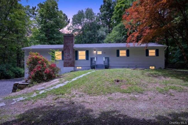 Building Photo - 179 Roosevelt Rd
