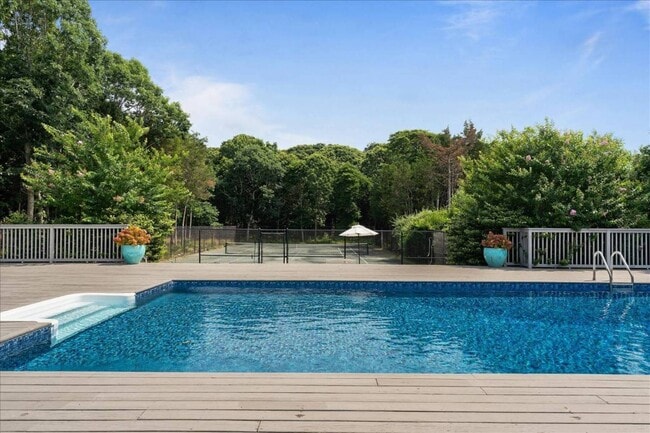 Foto del edificio - 40 Hidden Cove Ct