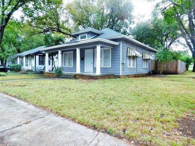 Building Photo - 317 Stroud St