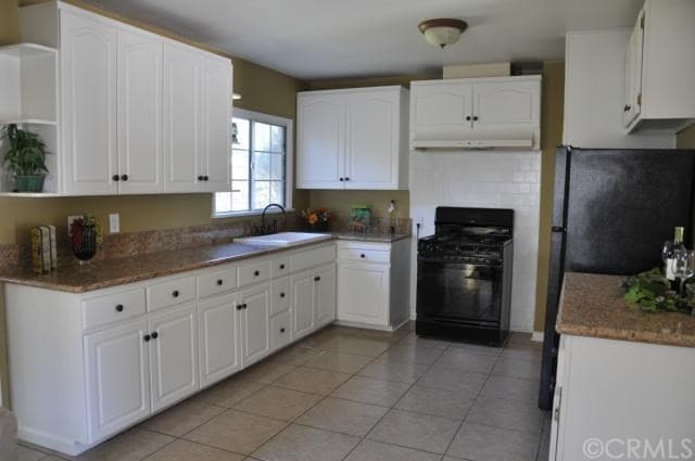 kitchen - 4740 Sawtelle Blvd
