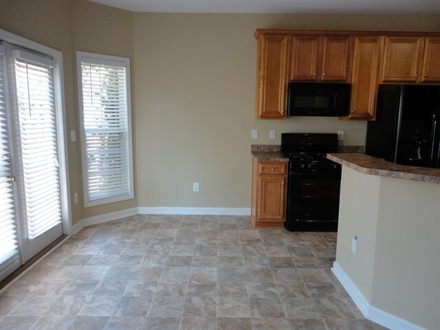 Building Photo - 134 Edgewood Drive