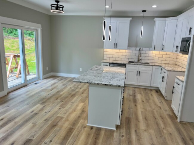 Building Photo - 1533 Westop Trail