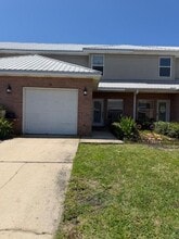 Building Photo - 150 Bent Arrow Dr