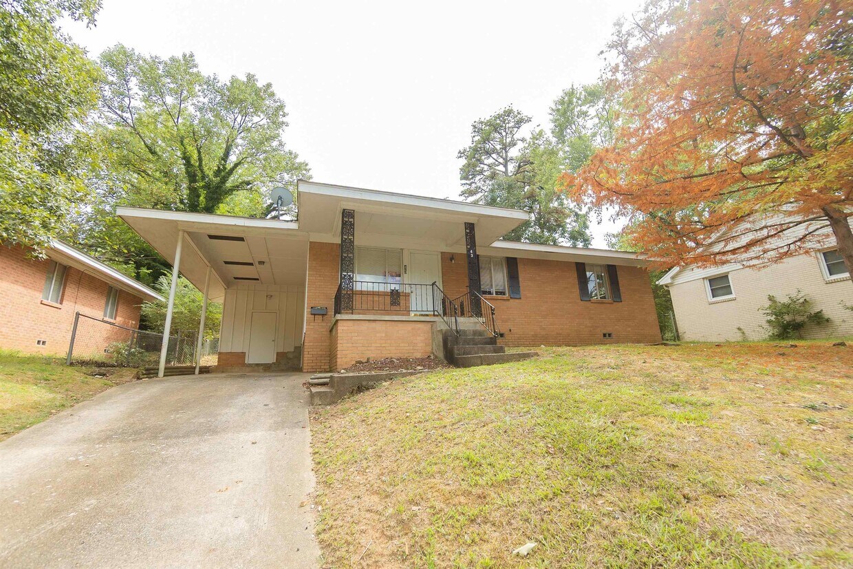 43 Rosemont Dr, Little Rock, AR 72204 House Rental in Little Rock, AR