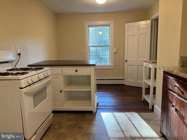 Foto del edificio - 3236 Ashby Glen Ln