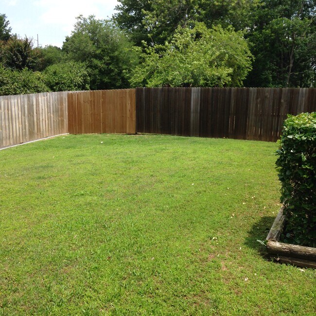 Foto del edificio - 8107 Williamsburg Rd