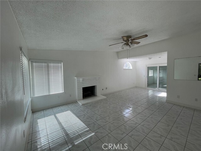 Building Photo - 1309 Hunter Dr