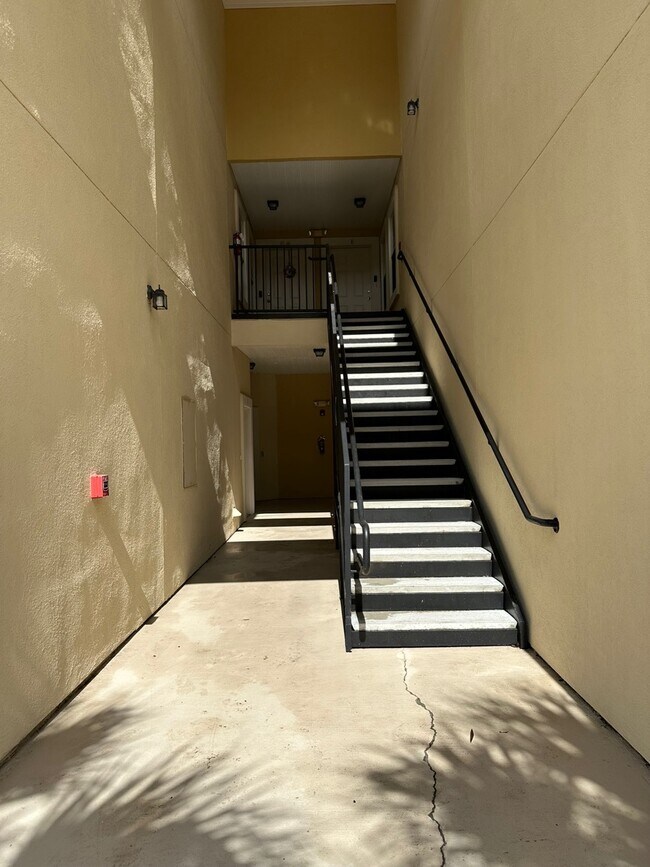 Foto del edificio - 9411 Osprey Branch Trail
