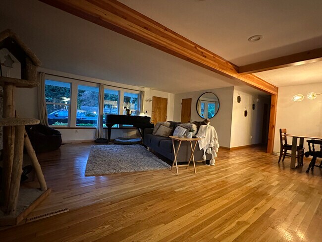 Foto del edificio - 2623 80th St E