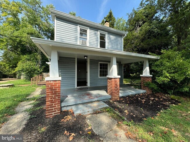 Foto del edificio - 1005 Manning Dr