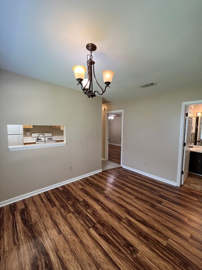 Foto del edificio - 4013 Catawba St