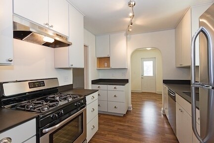 Building Photo - Seward Park Home