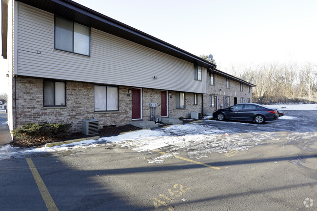 Foto del edificio - Good Hope Townhomes