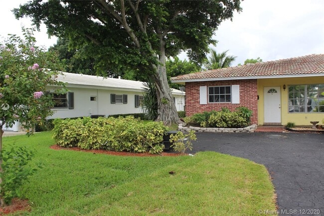 Building Photo - 3580 NW 110th Ave