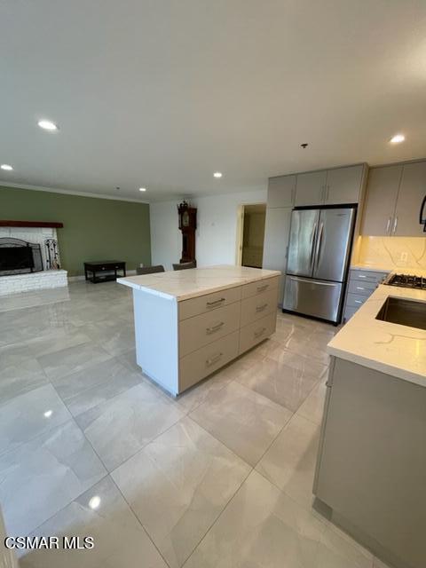 Building Photo - 7869 Mesa Dr
