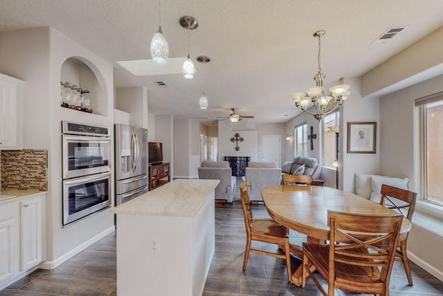 Building Photo - 1019 Desert Willow Ct