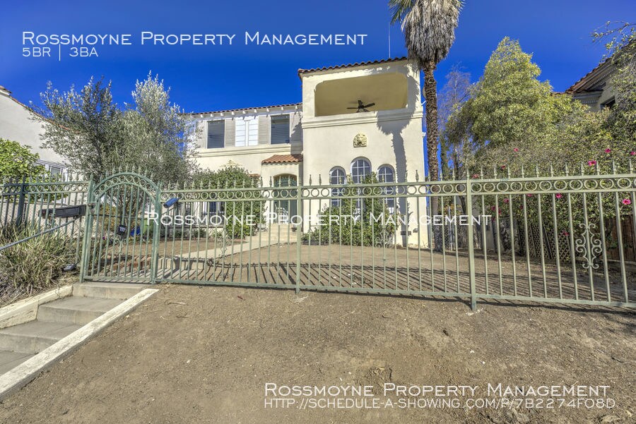 Foto principal - 5318 Dahlia Dr