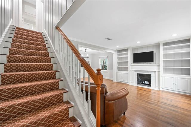 Building Photo - 3608 Stadium Dr