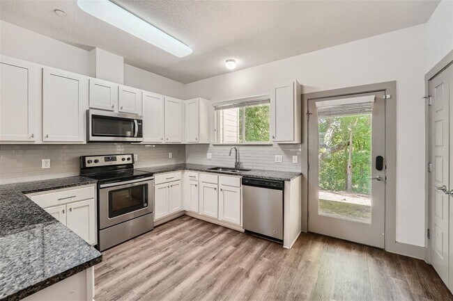 Building Photo - 12264 Abbey Glen Ln