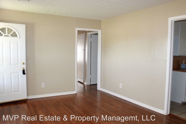 Building Photo - 524 E Steed Dr