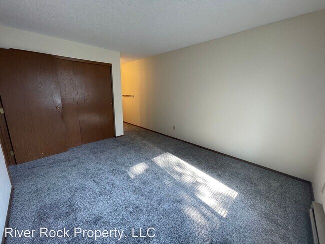 Foto del edificio - 2 br, 2 bath House - 3209B 15th Avenue South