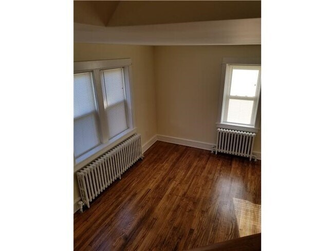 Foto del edificio - 1701 Harrison Ave