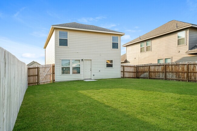 Foto del edificio - Somerset Trails - 9414 Somers Bend, San An...