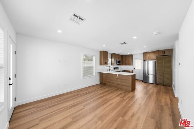 Foto del edificio - 1258 Mariposa St