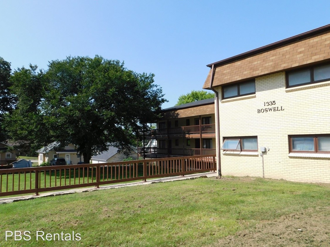 Primary Photo - 1335 Boswell Ave