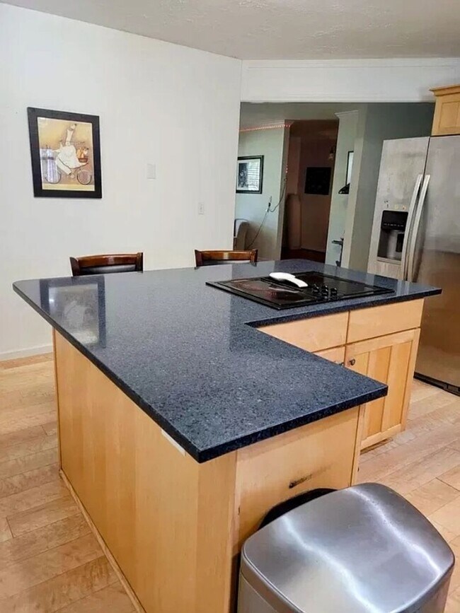 Building Photo - 85 Bridle Way