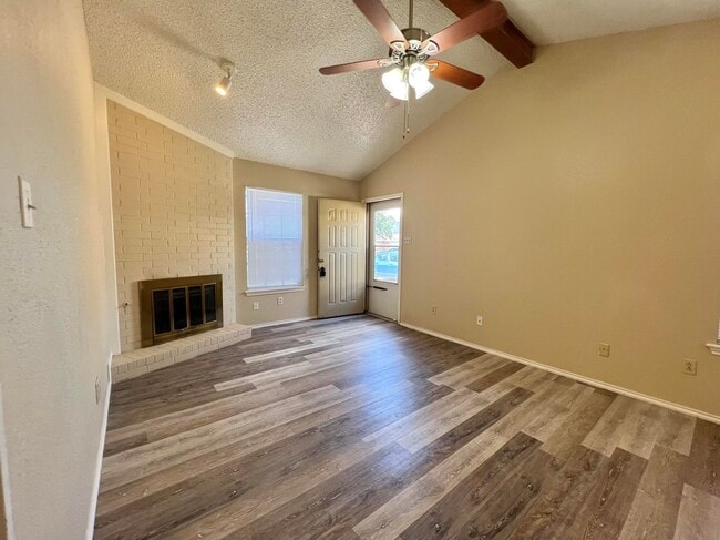 Building Photo - 3409 Hyden Ave