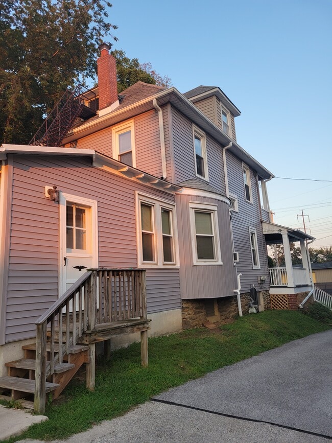 Building Photo - 432 S Chester Pike