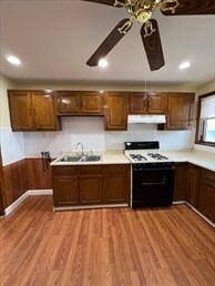 Building Photo - 227 Holland St